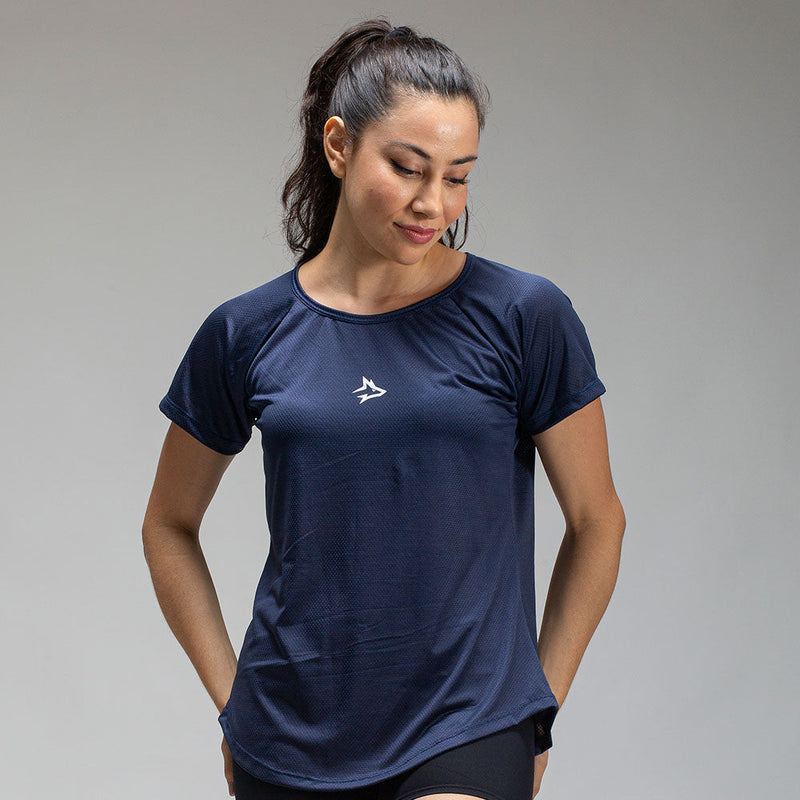 CAMISETA FEMININA MIDDLE LUPUS