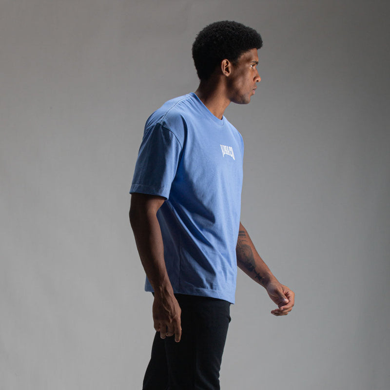 Camiseta Oversized Legacy Azul Capri